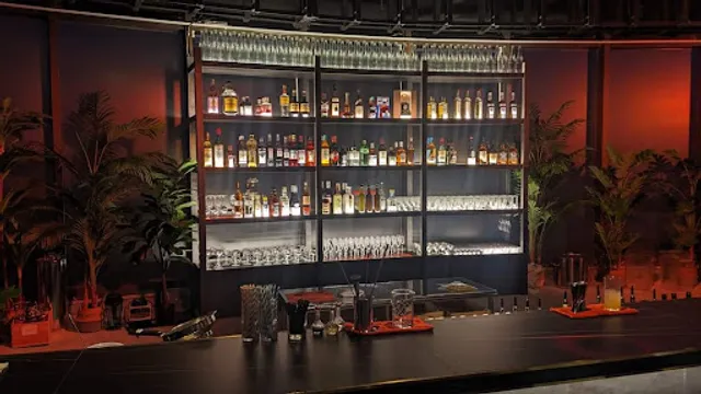Opera Cocktail Bar