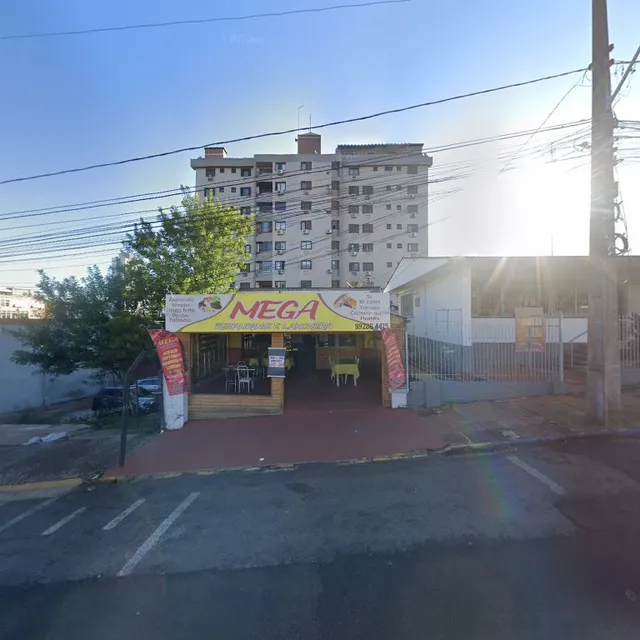 Mega Lanches