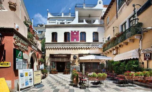 Porta di Mezzo Luxury B & B