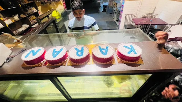 Santy's Cafe And cake