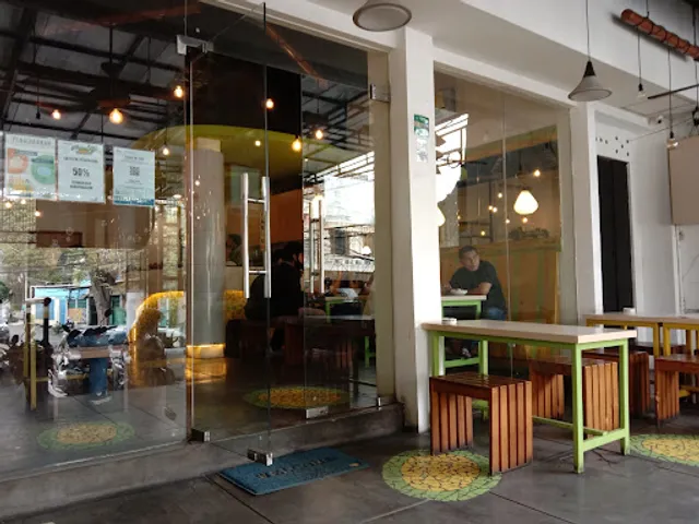 Kedai Es pisang Ijo Pemuda Tanjung Duren