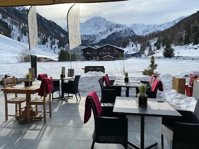 Chez Odette, Blanc Benjamin