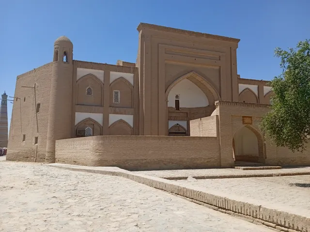 Mubina Khiva B&B
