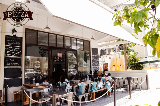 Peace Love Pizza, Paulo Samuel Kankhomba, 159