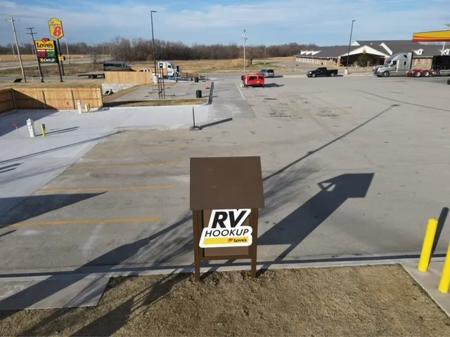 Love's RV Hookup