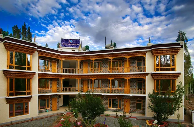 Hotel Lhalingkha