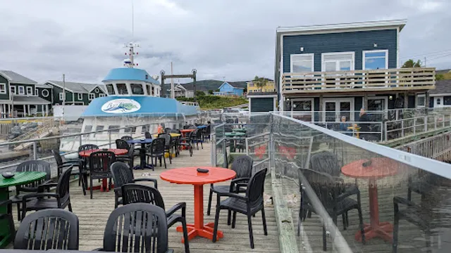 The Cat Stop Waterfront Pub