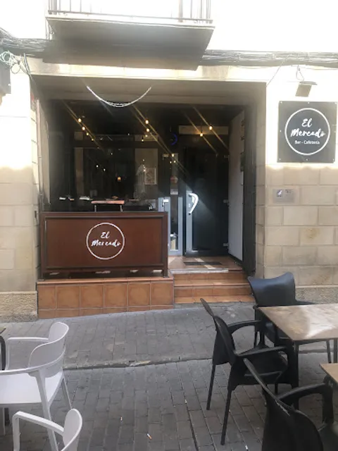 El Mercado Bar y Cocina