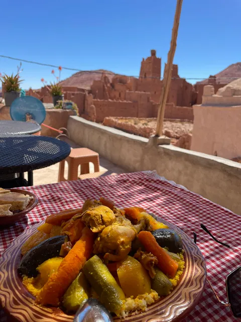 café et restaurants chez l'habitant chez Abdou village tamdakhte balade a pied des grottes et loisise