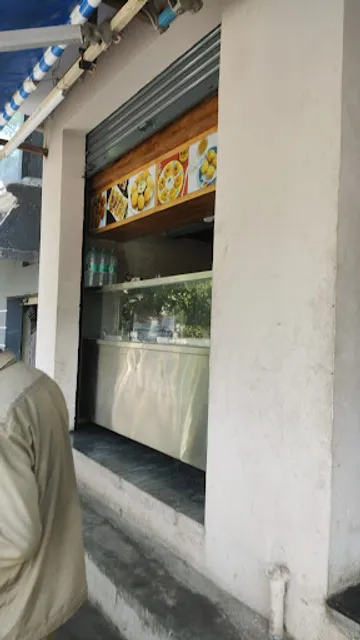 MG Sri Manjunatha Tiffin centre