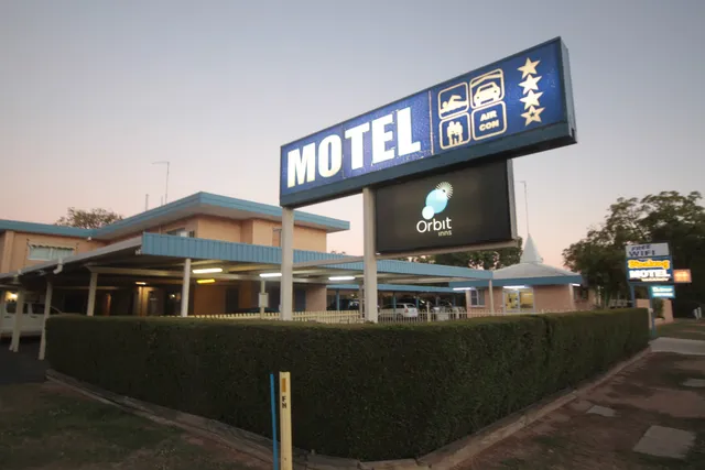 Binalong Motel