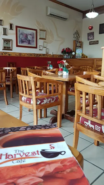 The Harvest Cafe