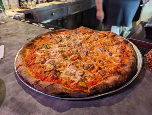 Mike's Apizza & Restaurant