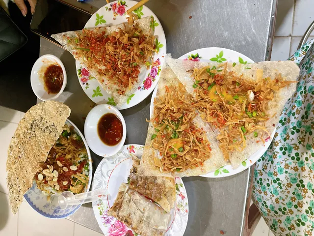 Bánh Tráng Kẹp Dì Hoa