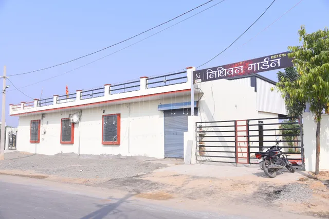 OYO Nidhivan Guest House