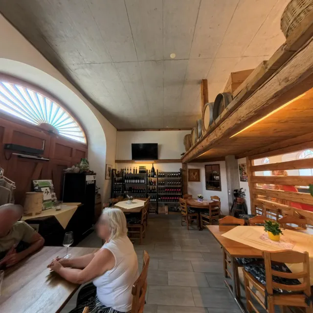 Vinothek/Weinstube Maienfeld