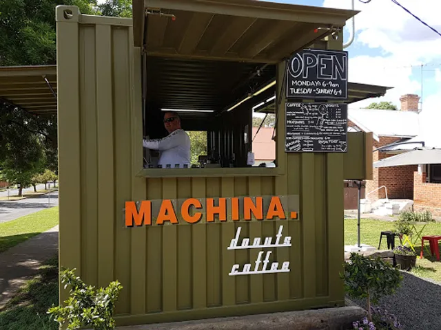 Machina Coffee Donuts