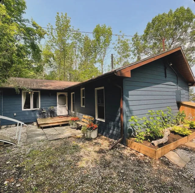 The Bluewater Cottage