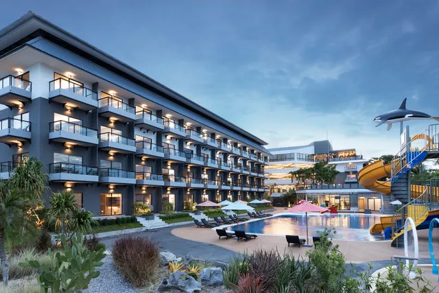 Centara Life Cha Am Beach Resort Hua Hin