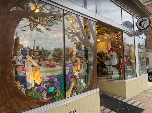 Georgie Lou's Retro Candy