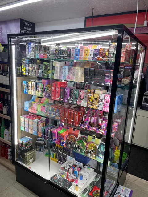 Sak's Market & drive thru | Beer | wine| vapes | lottery