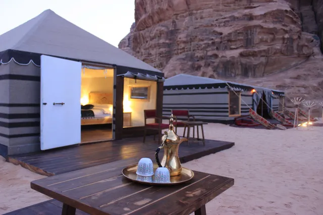 AL BAYT Private Camp