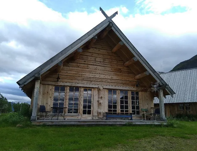 Viking Cabins at Lyngen