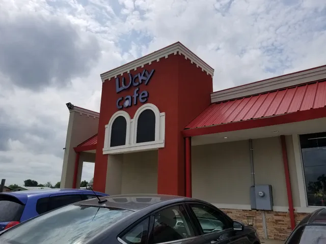 Lucky Cafe