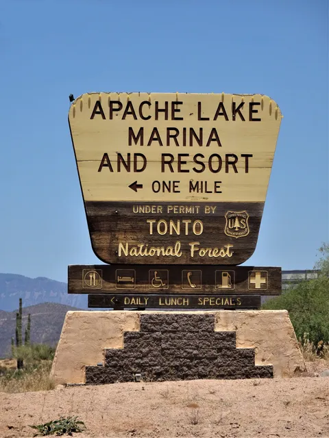 Apache Lake Vista