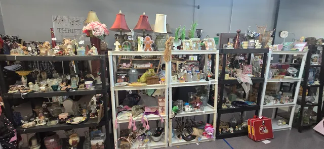 Chill & Deal Flea Market