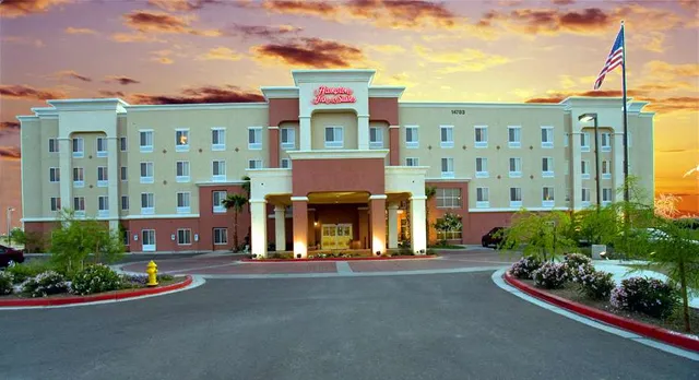 Hampton Inn & Suites Phoenix-Surprise