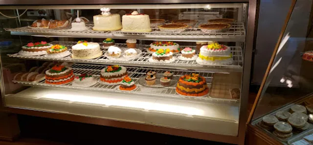 Linne's Bakery & Cafe