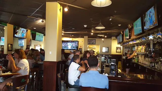 The Greene Turtle Sports Bar & Grille