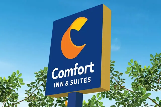 Comfort Inn & Suites Orlando Sanford Airport