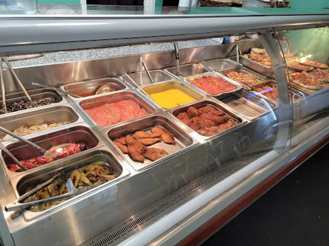 Nonna's Lakeside - Italian Hot table & Gelateria