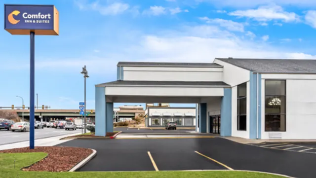 Ramada by Wyndham Salt Lake City