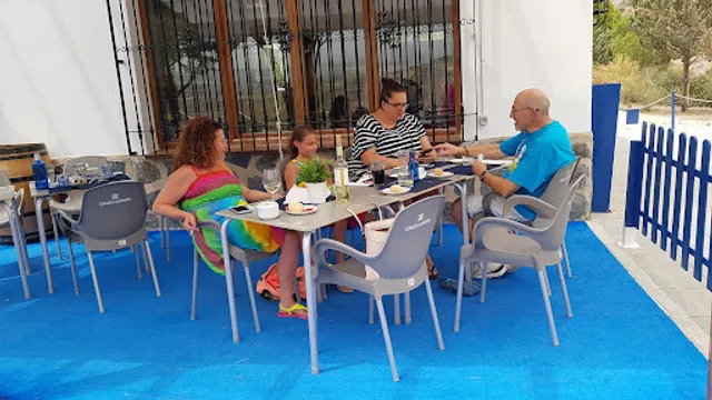 RESTAURANTE EL NAUTICO (EMBALSE DEL NEGRATIN)