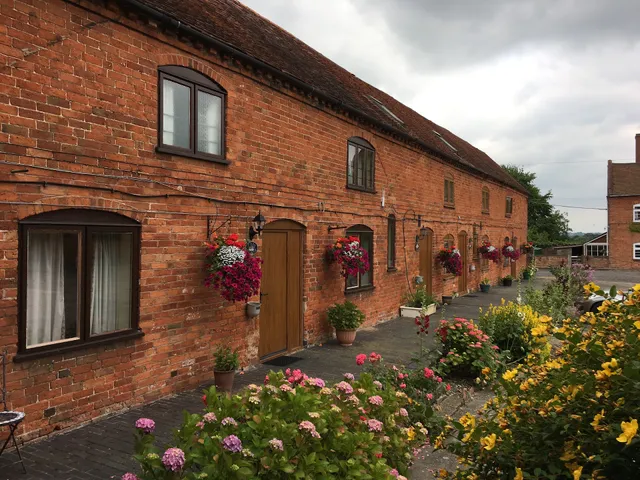 Ireland Farm Cottages