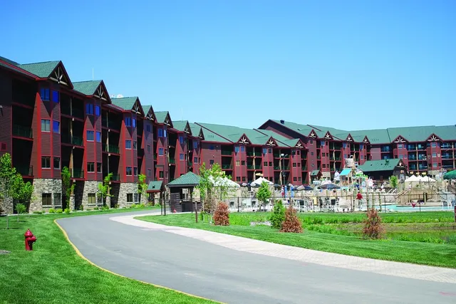 Glacier Canyon Lodge