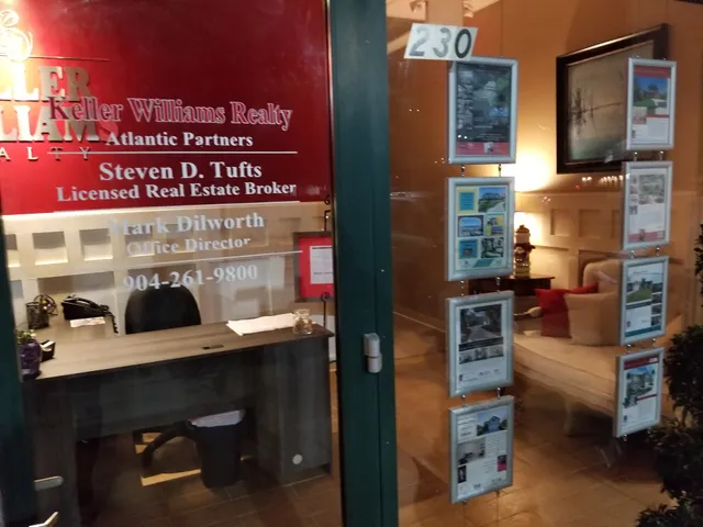 The Shops At Julington Creek