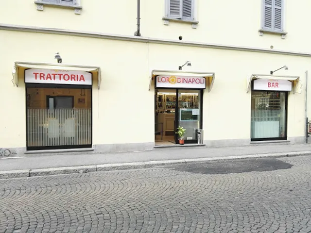 Trattoria Loro Di Napoli