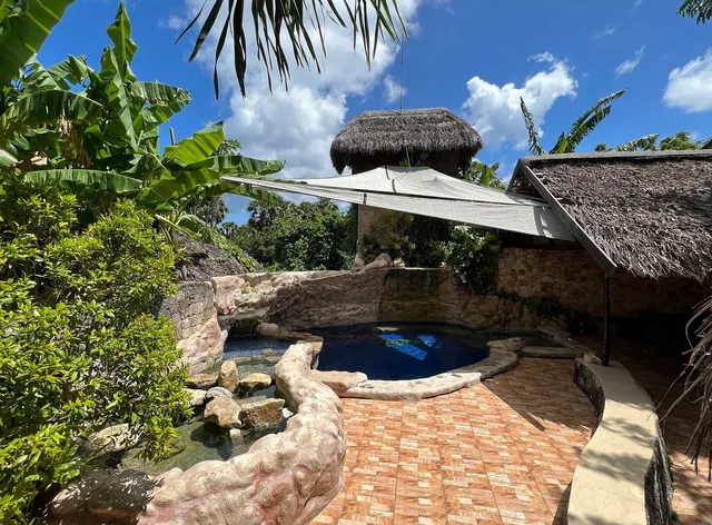 Rote Surf Resort (Lualemba Bungalows) Nemberala Rote Island