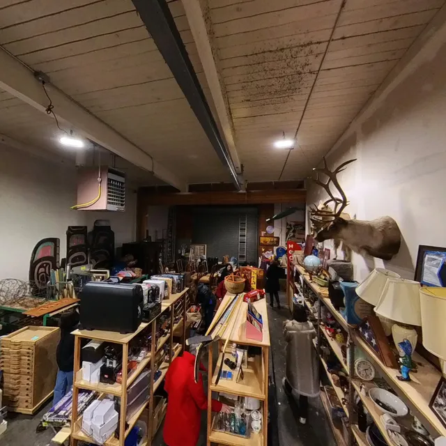 Magnolia Vintage Warehouse & Flea Market