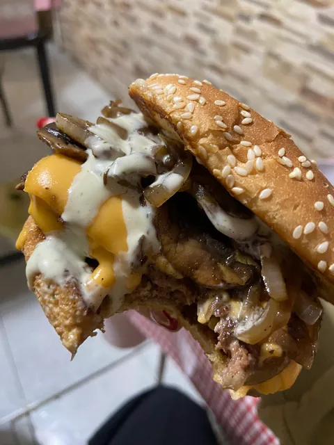 Hamburguesas "el doctor munchies"