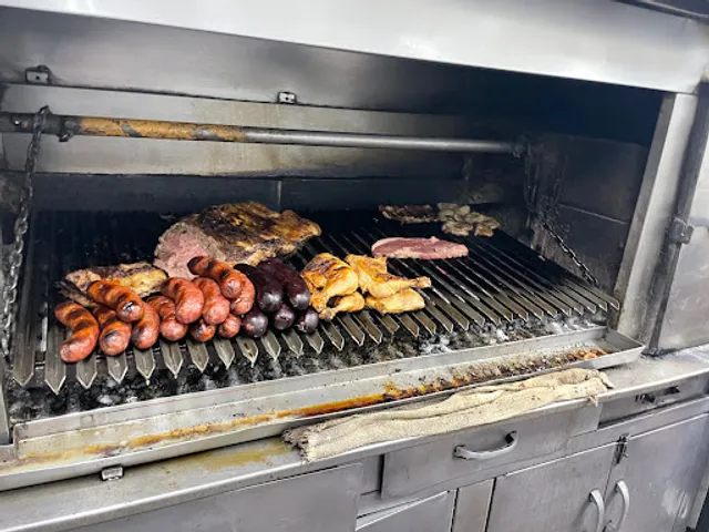 Parrilla Al Carbon