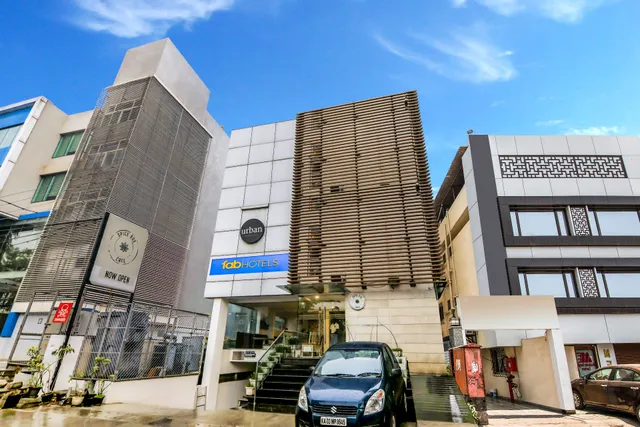 FabHotel Prime Urban - 100% Safe Place to Stay