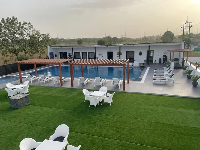 The Rosedream Resort