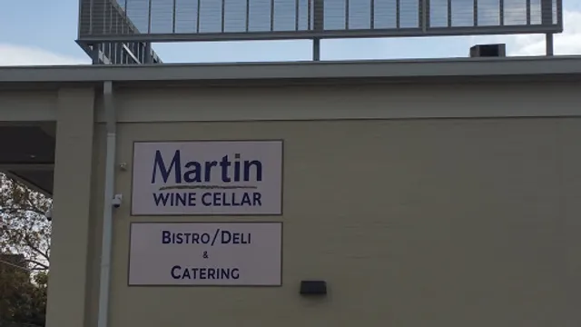 Martin’s: Wine, Liquor, Beer & Deli - New Orleans