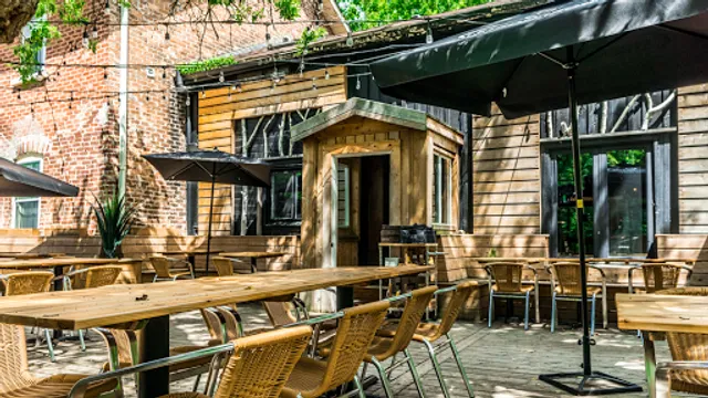 The Schomberg Pub & Patio