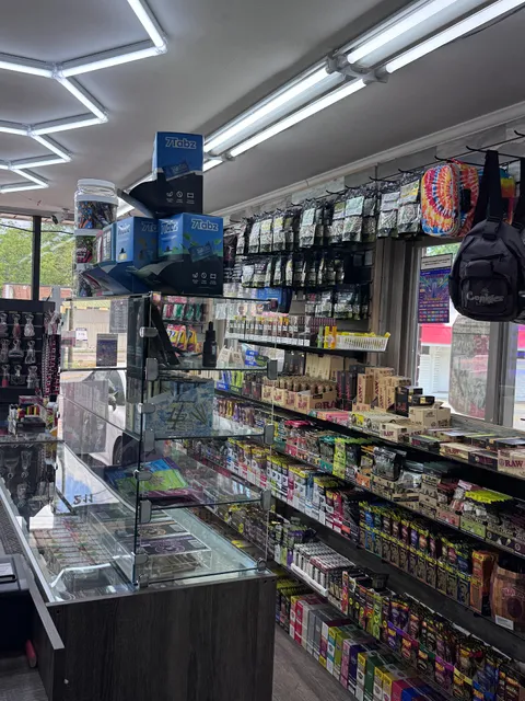 Hildebran smoke tobacco shop